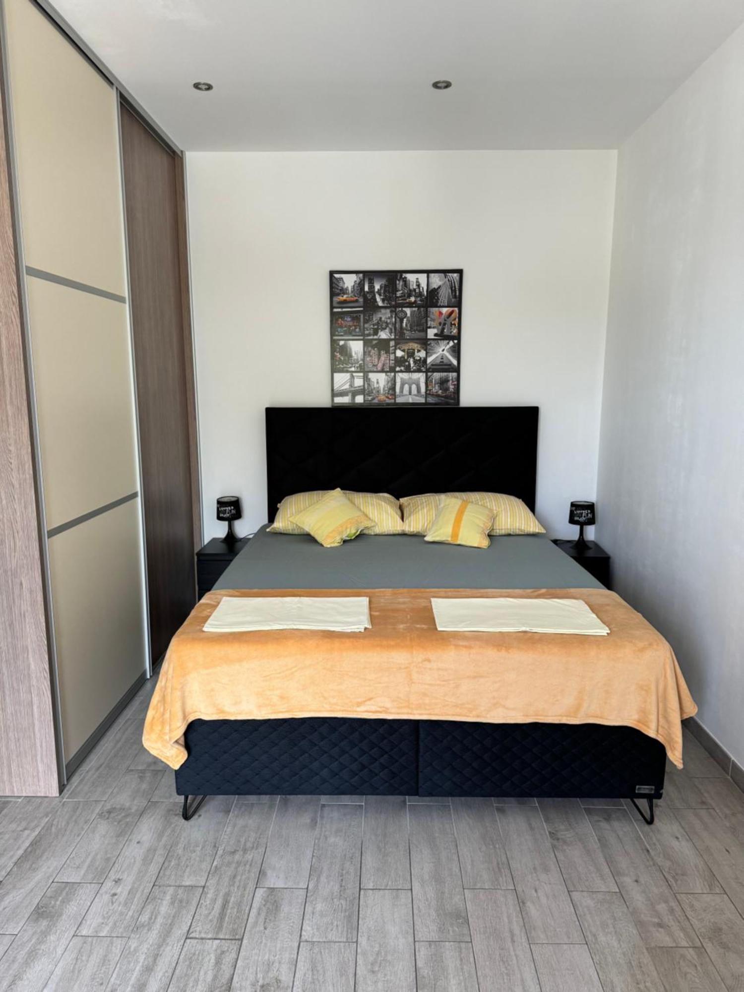 Oki Apartment Градац Екстериор снимка